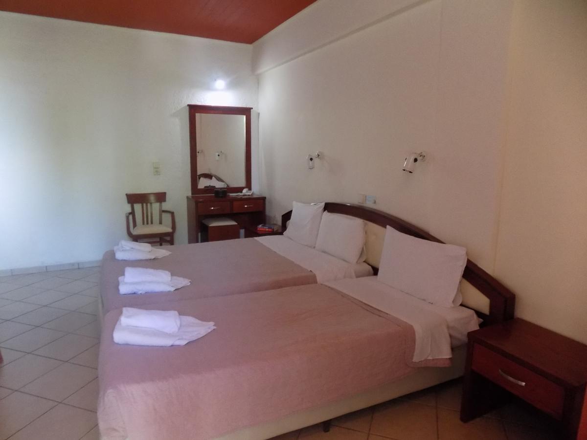 Lefkas Blue Hotel Nikiana Zewnętrze zdjęcie